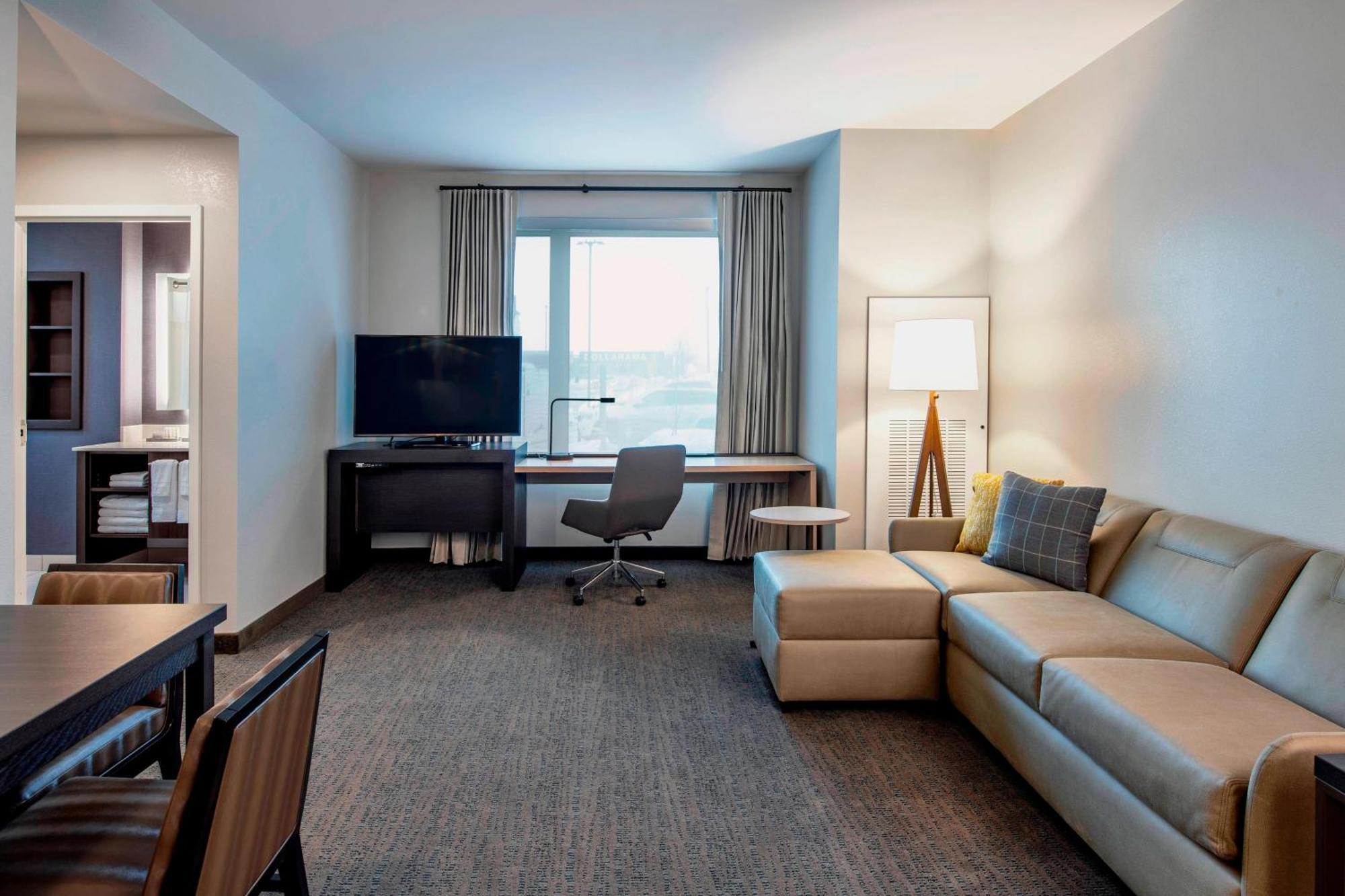 By Marriott Hotel 3*
